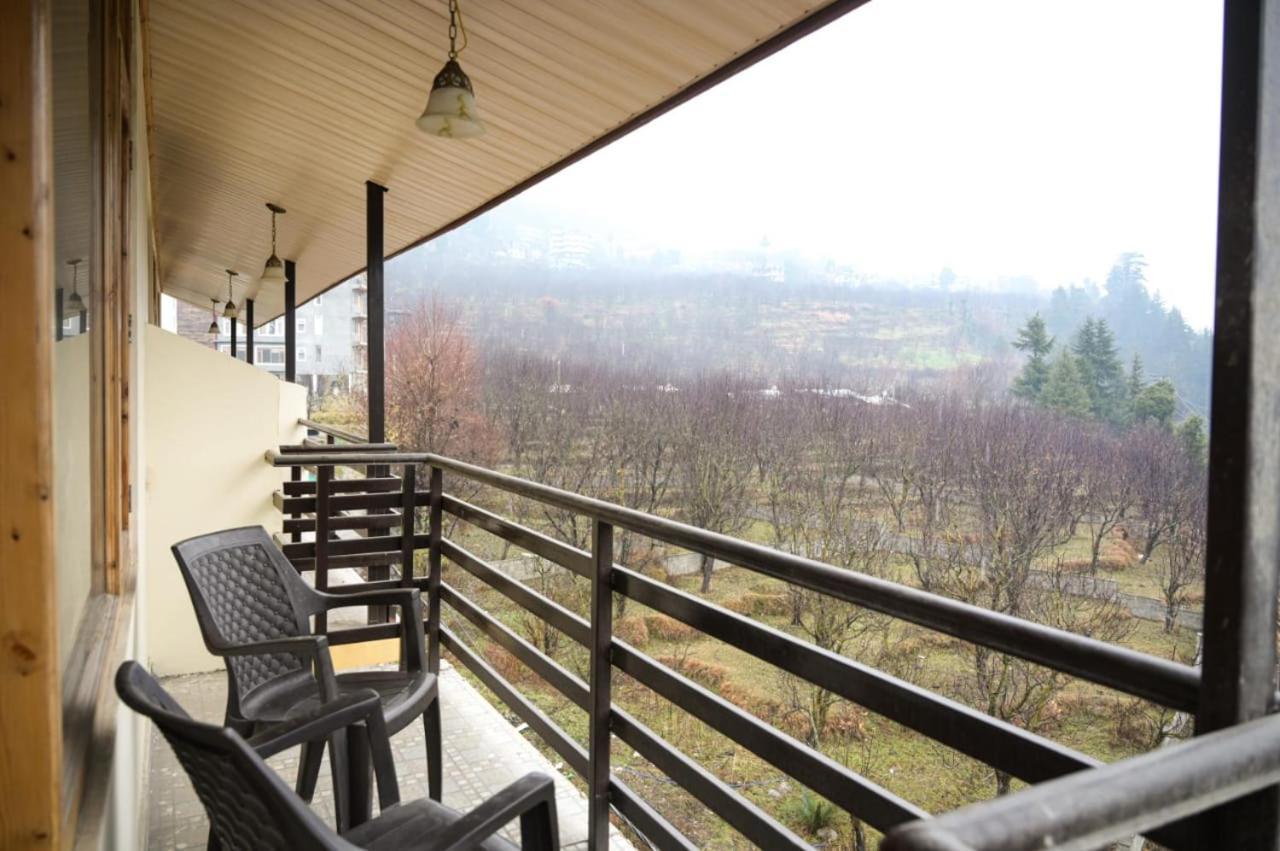 מנאלי Lotus Inn Rohtang View מראה חיצוני תמונה